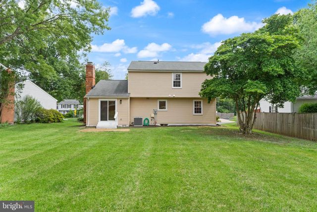 15310 BLUERIDGE VIEW DR, Centreville, VA 20120