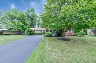 8950 Easton Drive, Pickerington, OH 43147