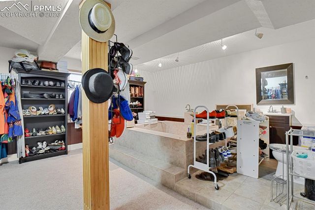 5185 Paradox Drive, Colorado Springs, CO 80923