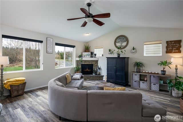 17218 84th Avenue NE, Arlington, WA 98223