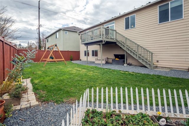 17218 84th Avenue NE, Arlington, WA 98223