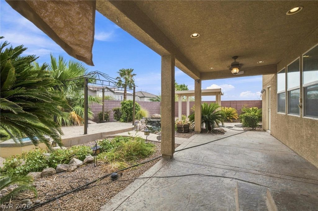 28 Glaring Court, Henderson, NV 89002 — photo 4