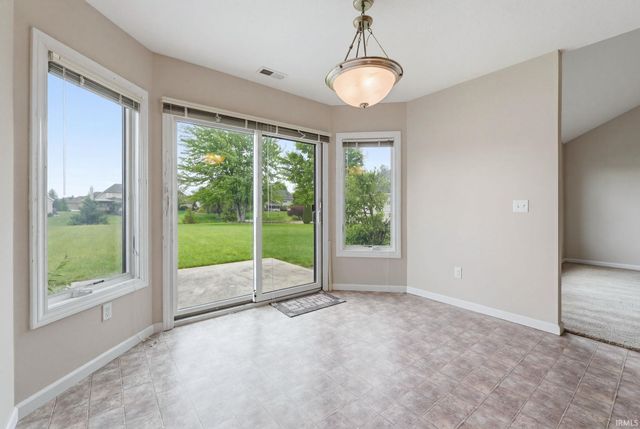 524 Union Station Drive, Fort Wayne, IN 46814