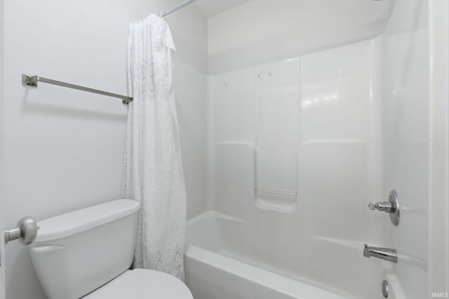 524 Union Station Drive, Fort Wayne, IN 46814