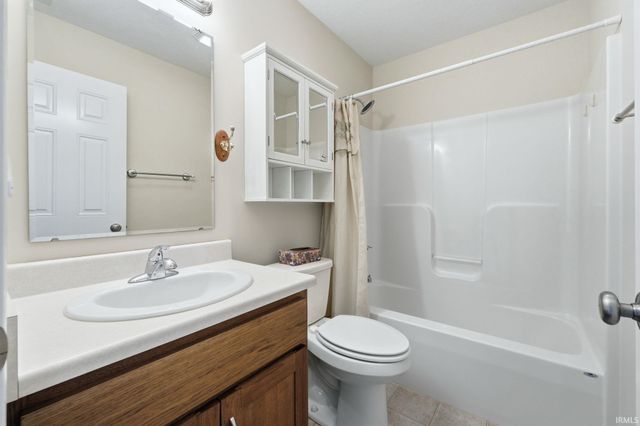 524 Union Station Drive, Fort Wayne, IN 46814