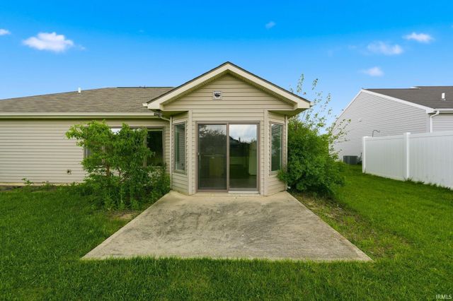 524 Union Station Drive, Fort Wayne, IN 46814