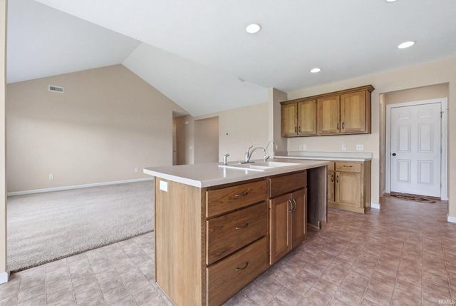 524 Union Station Drive, Fort Wayne, IN 46814