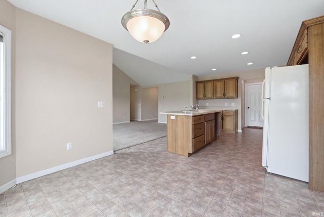 524 Union Station Drive, Fort Wayne, IN 46814