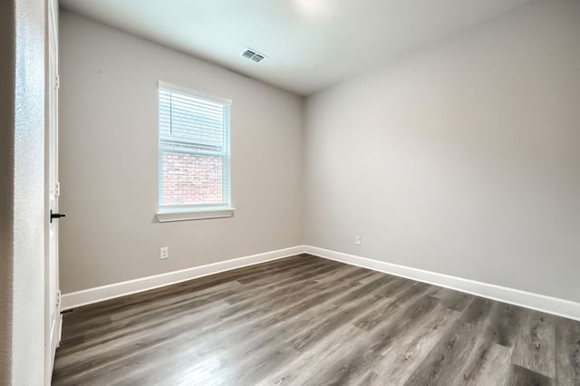 909 Emerson Drive, Anna, TX 75409