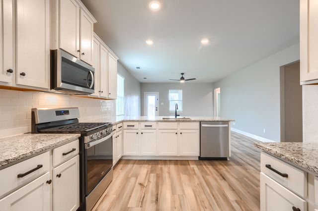 909 Emerson Drive, Anna, TX 75409