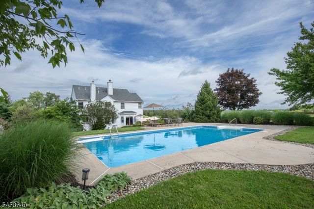 71 Rainbow Hill Rd, East Amwell Twp., NJ 08822