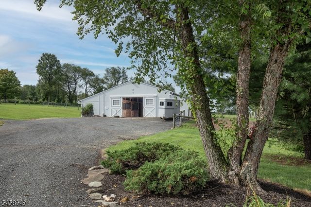 71 Rainbow Hill Rd, East Amwell Twp., NJ 08822