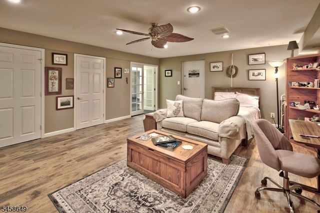 71 Rainbow Hill Rd, East Amwell Twp., NJ 08822
