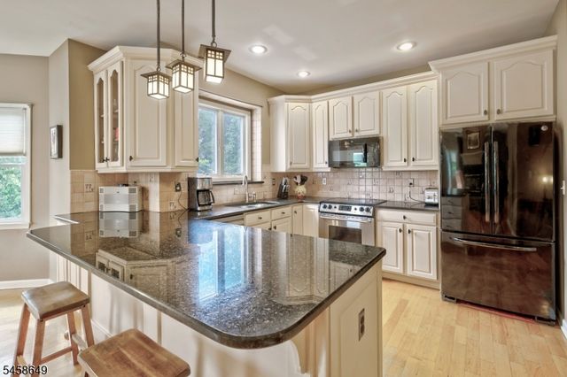71 Rainbow Hill Rd, East Amwell Twp., NJ 08822