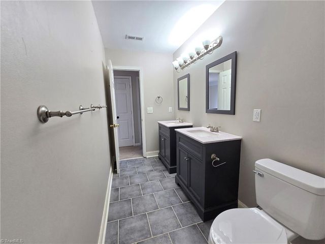 5 Killington Place, Greensboro, NC 27407