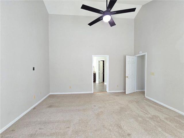 5 Killington Place, Greensboro, NC 27407