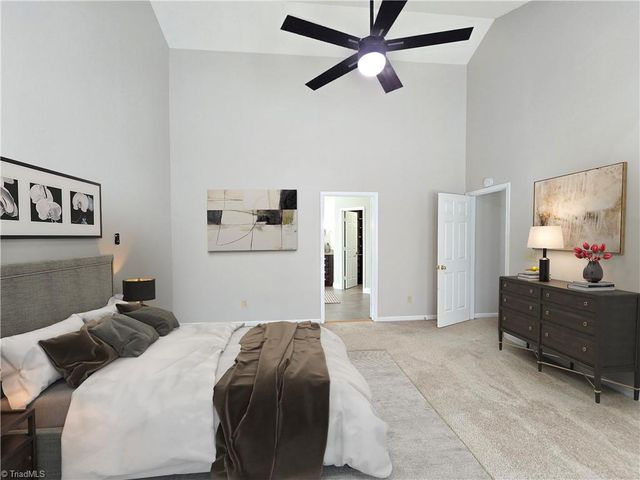 5 Killington Place, Greensboro, NC 27407
