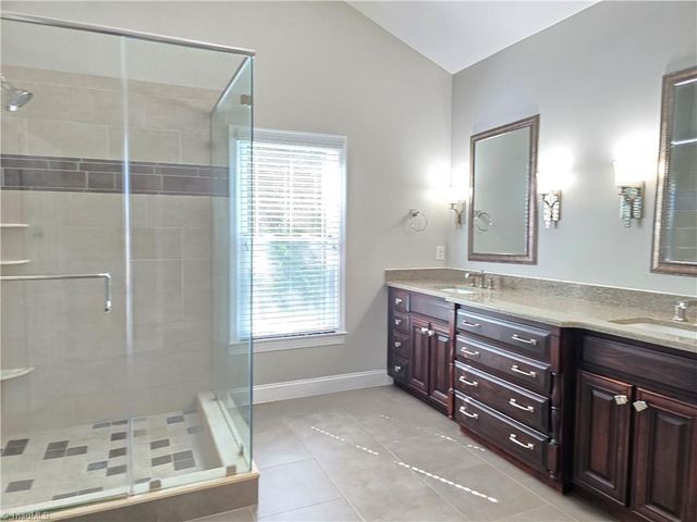 5 Killington Place, Greensboro, NC 27407