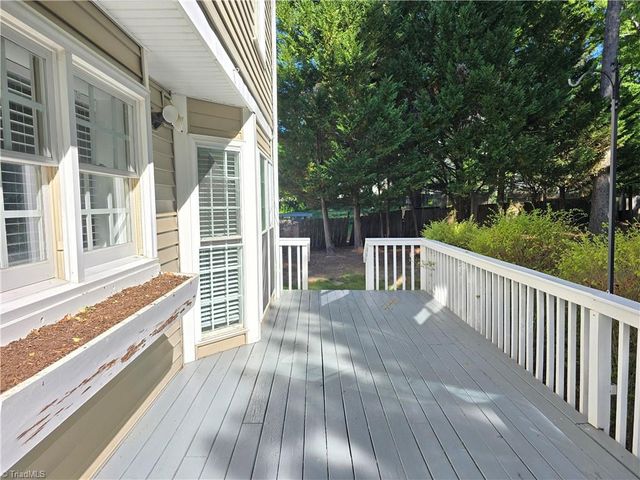 5 Killington Place, Greensboro, NC 27407