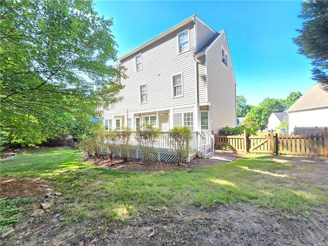 5 Killington Place, Greensboro, NC 27407