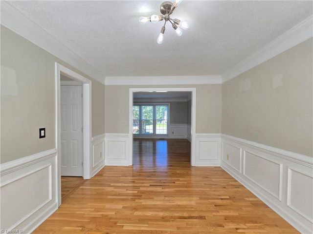 5 Killington Place, Greensboro, NC 27407