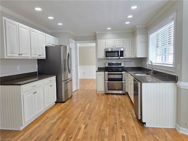 5 Killington Place, Greensboro, NC 27407
