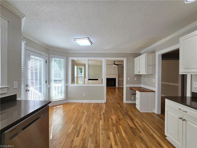 5 Killington Place, Greensboro, NC 27407