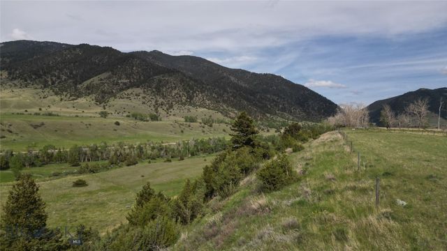 36 Rowdy, Ennis, MT 59729