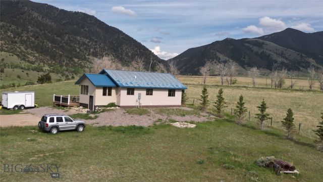 36 Rowdy, Ennis, MT 59729