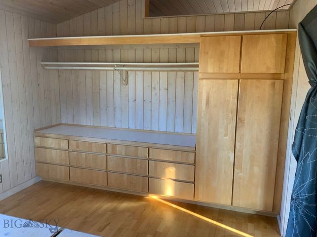 36 Rowdy, Ennis, MT 59729