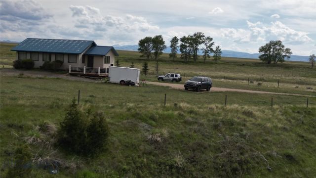 36 Rowdy, Ennis, MT 59729