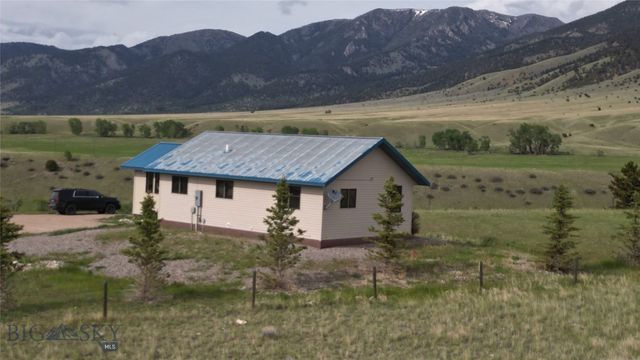 36 Rowdy, Ennis, MT 59729