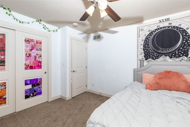 14327 Aurora Avenue, Urbandale, IA 50323