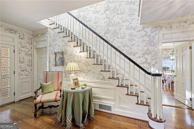 288 Peachtree Battle Avenue NW, Atlanta, GA 30305