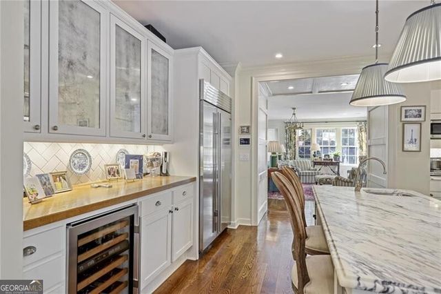 288 Peachtree Battle Avenue NW, Atlanta, GA 30305