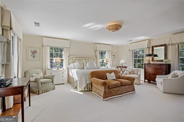 288 Peachtree Battle Avenue NW, Atlanta, GA 30305