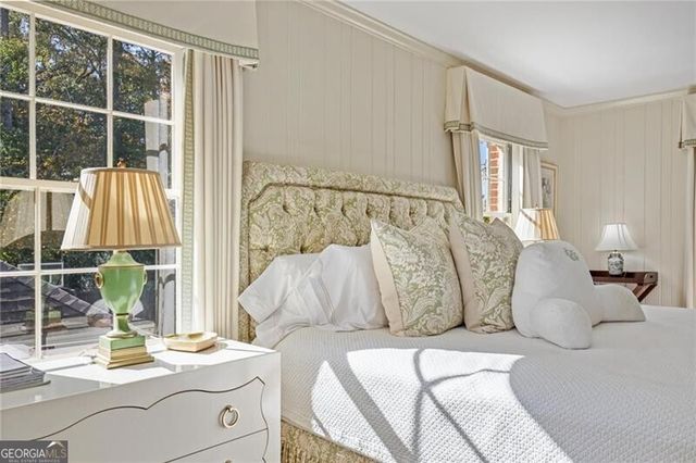 288 Peachtree Battle Avenue NW, Atlanta, GA 30305