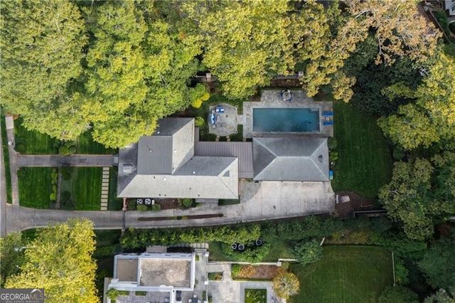 288 Peachtree Battle Avenue NW, Atlanta, GA 30305