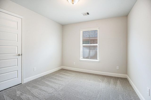 4401 East Bayou Maison Circle, Dickinson, TX 77539