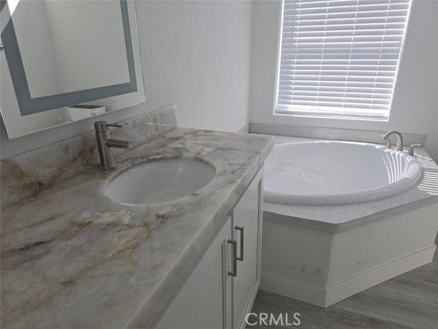 21500 Lassen 45, Chatsworth (los Angeles), CA 91311