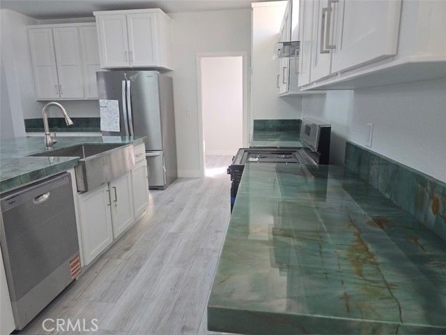 21500 Lassen 45, Chatsworth (los Angeles), CA 91311