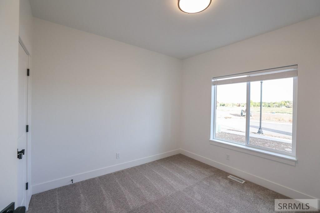 Image 11 of property listing at 1064 N Moor Drive, Rigby, ID 83442