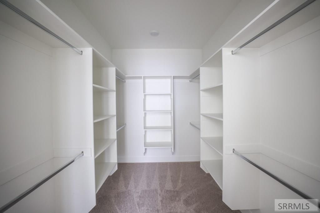 Image 7 of property listing at 1064 N Moor Drive, Rigby, ID 83442