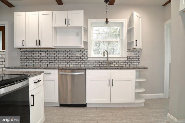 20 BROAD ST, Ephrata, PA 17522