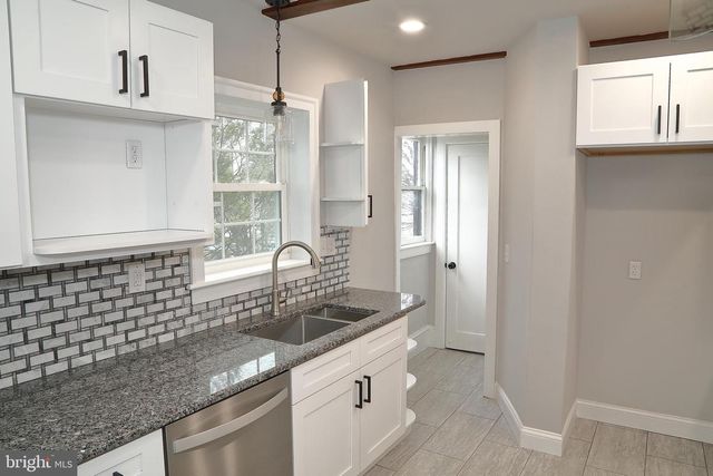 20 BROAD ST, Ephrata, PA 17522