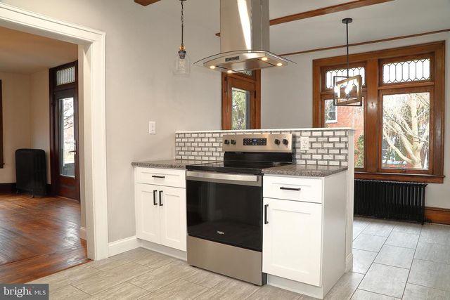 20 BROAD ST, Ephrata, PA 17522