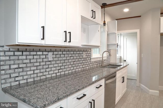 20 BROAD ST, Ephrata, PA 17522