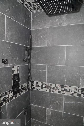 20 BROAD ST, Ephrata, PA 17522