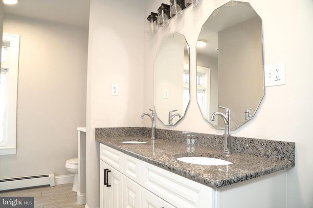 20 BROAD ST, Ephrata, PA 17522