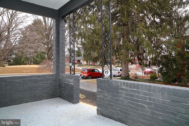 20 BROAD ST, Ephrata, PA 17522